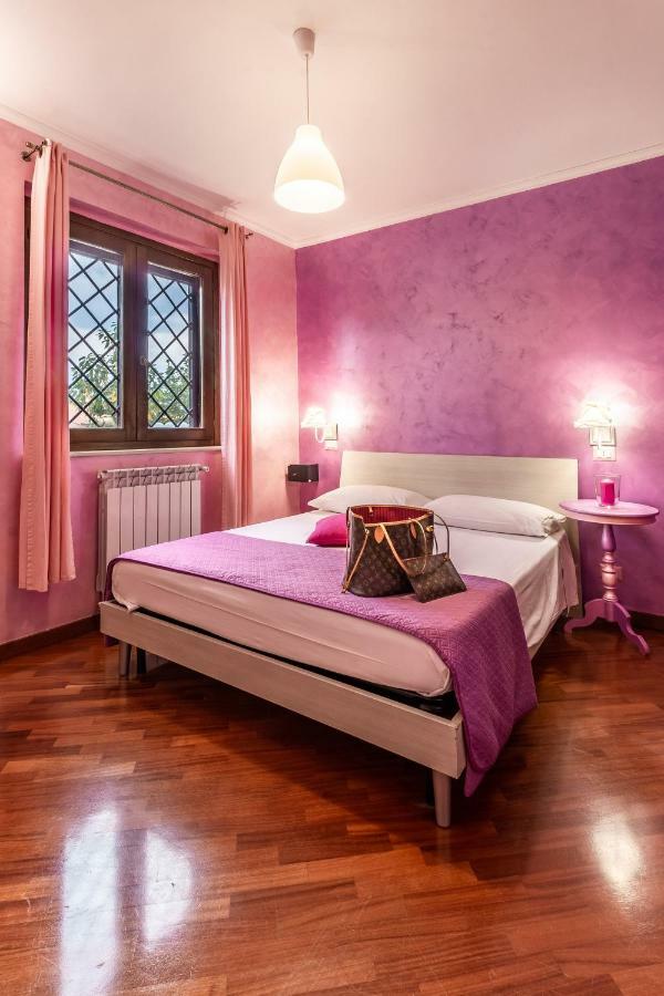 Il Bacio E La Nocciola Bed & Breakfast Labico Exterior photo